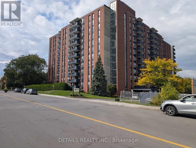 property at 2951-2951 Riverside Dr.