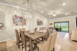28042 Bridgetown Ct in Bonita Springs, FL - Building Photo