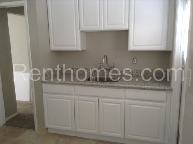 2758 Hornblend St in San Diego, CA - Building Photo - Building Photo