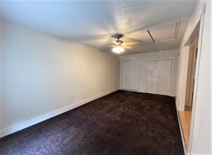 5030 Stardust Dr in Beaumont, TX - Building Photo - Building Photo