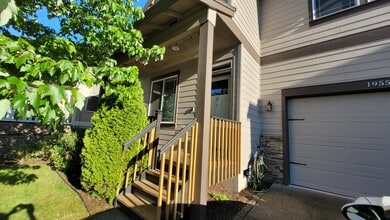 19556 SW Treehouse Ln in Aloha, OR - Building Photo - Building Photo