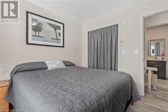 221 Bowen Rd in Fort Erie, ON - Building Photo - Building Photo