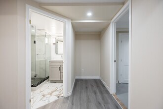 71 Solmar Av in Whitby, ON - Building Photo - Building Photo