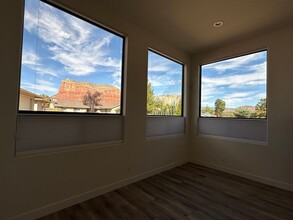 185 Canyon Diablo Rd in Sedona, AZ - Building Photo - Building Photo