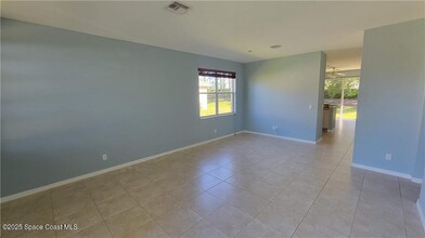 9907 E Verona Cir in Vero Beach, FL - Building Photo - Building Photo