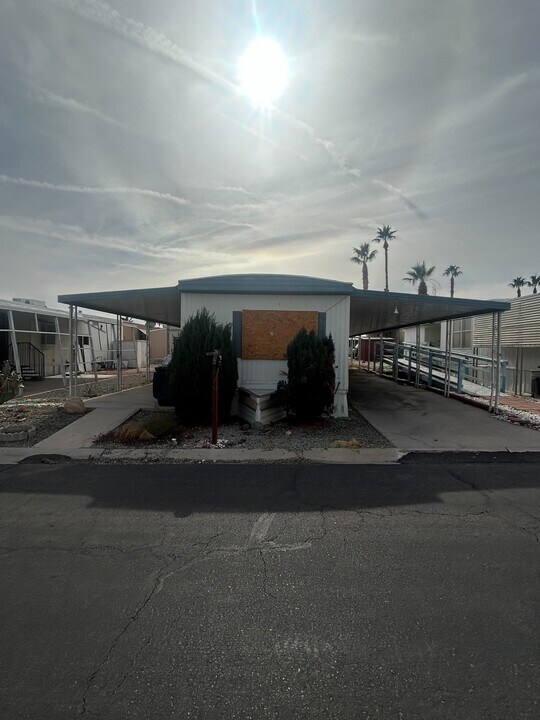 3601 E Wyoming Ave in Las Vegas, NV - Building Photo