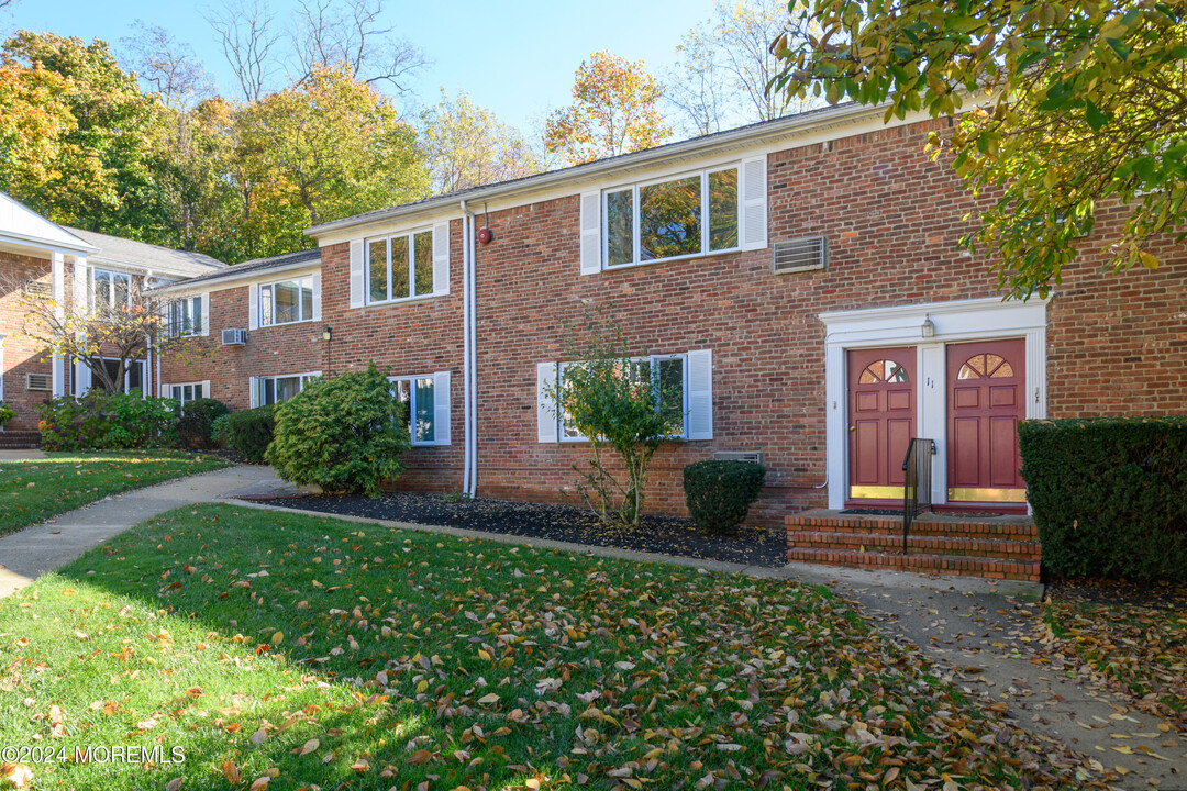 293 Spring St in Red Bank, NJ - Foto de edificio