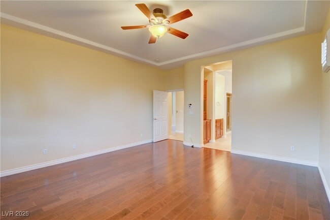 2704 Kildrummie St in Henderson, NV - Foto de edificio - Building Photo