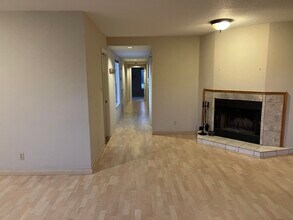 1120 Judah St, Unit #2 in San Francisco, CA - Building Photo - Building Photo