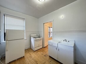 1312 Oak Ave in Evanston, IL - Building Photo - Building Photo
