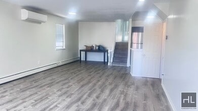 NEWLY RENOVATED 2 BEDROOM/2 FULL BATHROOMS in Brooklyn, NY - Building Photo - Building Photo