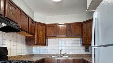 5335 N California Ave in Chicago, IL - Building Photo - Building Photo