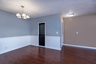 555 N Dupont Ave-Unit -C71 in Nashville, TN - Building Photo - Building Photo