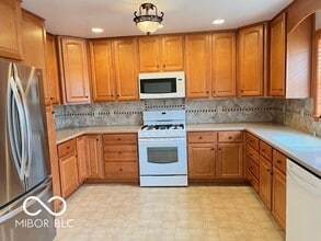 4975 S 500 E in Greenfield, IN - Building Photo - Building Photo