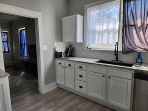 1115 E 8th St in Jeffersonville, IN - Building Photo - Building Photo