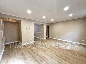 2200 Washington Ave in Silver Spring, MD - Building Photo - Building Photo