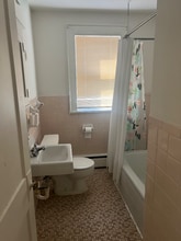 1805 11th Ave S in Minneapolis, MN - Building Photo - Building Photo