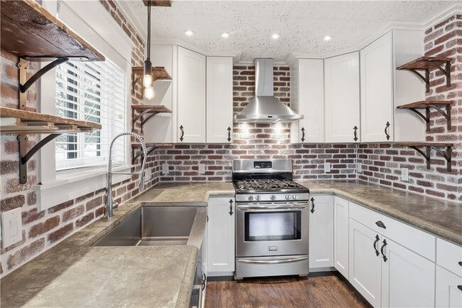 property at 456 Surrey Hill Way