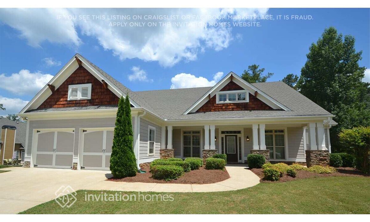 427 Sweetwater Bridge Cir in Douglasville, GA - Foto de edificio