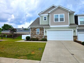 301 Albemarle Ln in Greer, SC - Building Photo - Building Photo