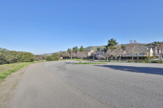 property at 114 Niguel Ln