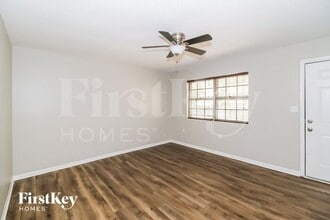 4078 Ester Dr SW in Atlanta, GA - Building Photo - Building Photo