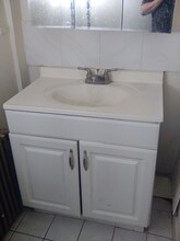 325 Pershing Ave in Carteret, NJ - Building Photo - Building Photo