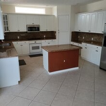 16729 SW 16th St in Pembroke Pines, FL - Building Photo - Building Photo