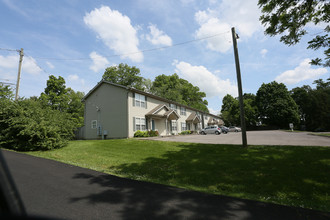 5606 Boxwood Garden Way in Knoxville, TN - Building Photo - Building Photo