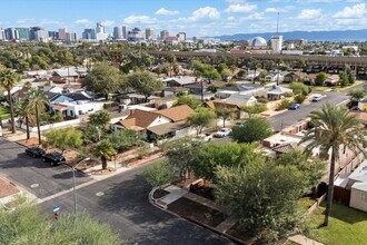 1629 W Willetta St in Phoenix, AZ - Building Photo - Building Photo