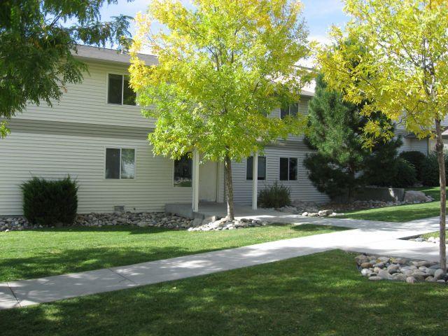 841 N 17th St in Billings, MT - Building Photo