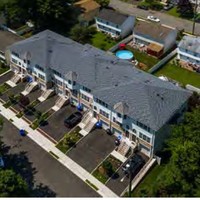 Piper Avenue Townhomes in Avenel, NJ - Foto de edificio - Building Photo