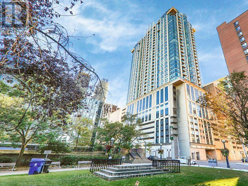 8-2508 Park Rd in Toronto, ON - Building Photo