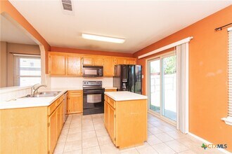 4510 Dartmouth Dr in Killeen, TX - Foto de edificio - Building Photo