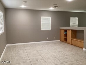37451 Pippin Pl in Palmdale, CA - Building Photo - Building Photo