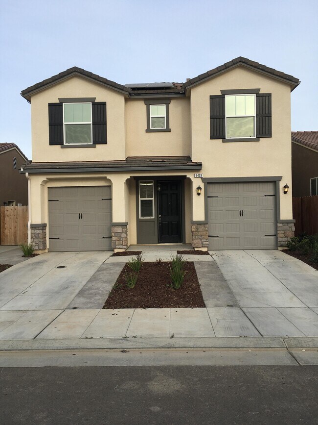 3453 Del Monte Ave Rentals in Clovis, CA