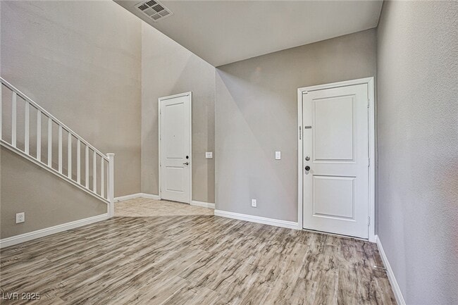 7716 Plumbush Ct in Las Vegas, NV - Building Photo - Building Photo