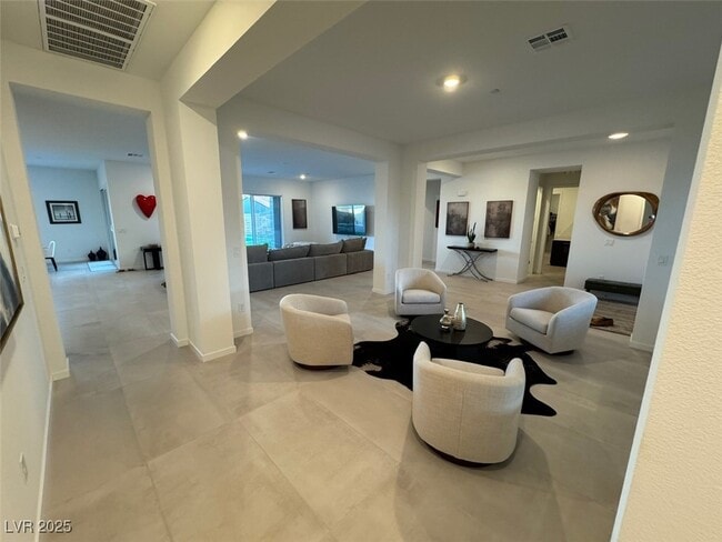 property at 10851 Mila Lndg Ave