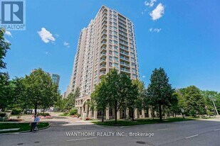 28 Empress Ave in Toronto, ON - Building Photo
