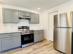 34 Terrace Park in Rochester, NY - Building Photo - Building Photo