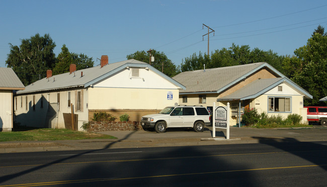 803 N 1st St in Yakima, WA - Building Photo - Building Photo