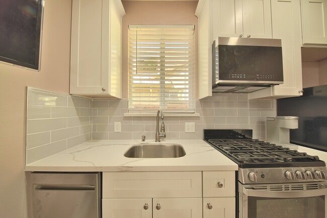 590 Historic St, Unit 1611 - B-406 - B in Tracy, CA - Foto de edificio - Building Photo