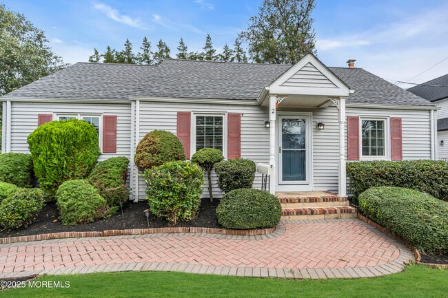 2 Schiverea Ave in Freehold, NJ - Building Photo - Building Photo