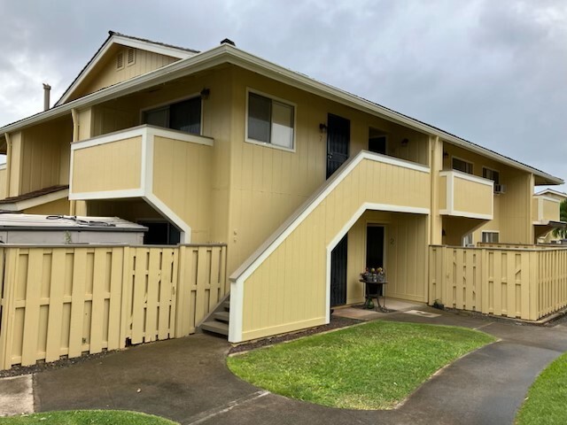 94-1031 Kaukahi Pl in Waipahu, HI - Building Photo