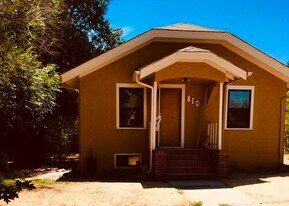 810 21st St in Greeley, CO - Building Photo
