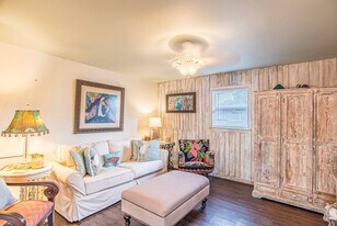 202 Corto Pl in Panama City Beach, FL - Building Photo