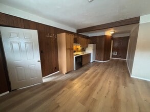 218 Main St, Unit Unit #4 in Filer, ID - Foto de edificio - Building Photo