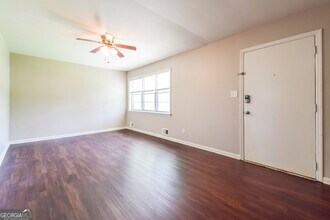 4009 Castle St in Douglasville, GA - Building Photo - Building Photo