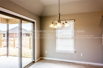 4476 W Anthem Dr in Fayetteville, AR - Building Photo - Building Photo