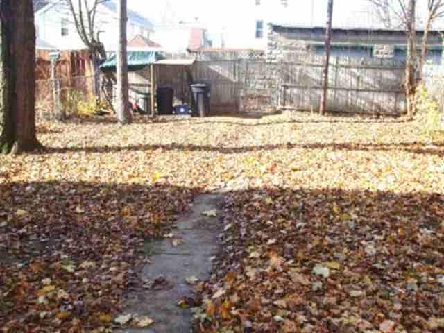 513 6th Ave in Lansingburg, NY - Building Photo - Building Photo